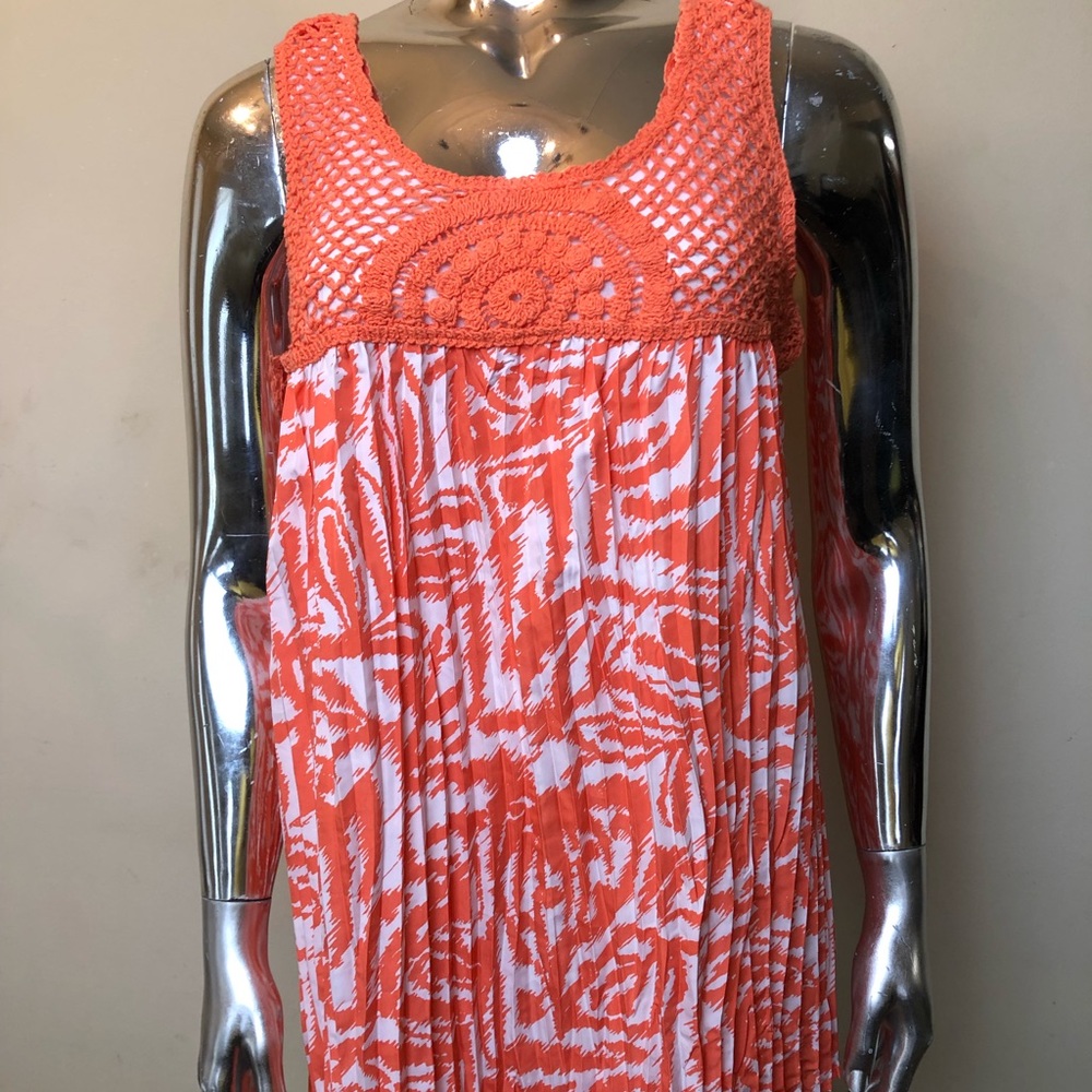 R.E.Q Tank Top